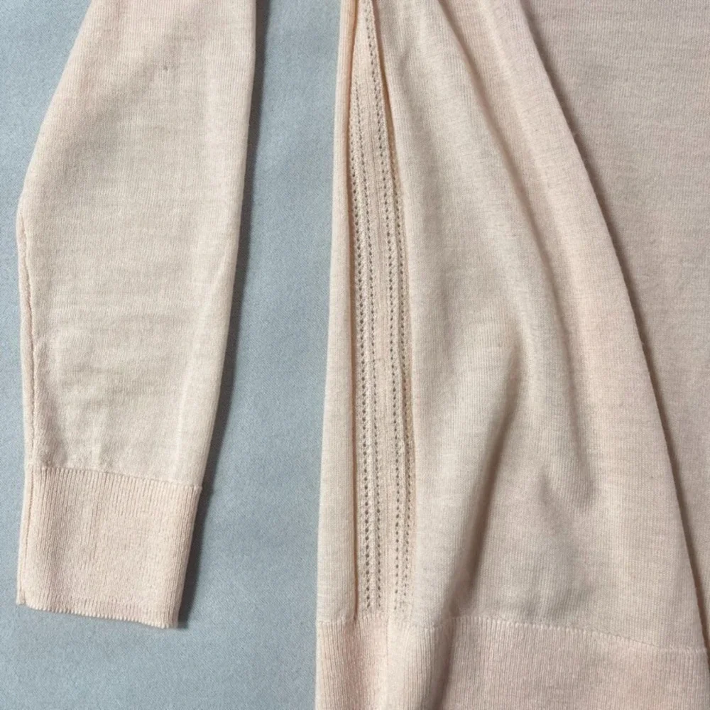 Banana Republic Sweater Women XS Pink Extra‎ Fine Merino Wool V-Neck Blush